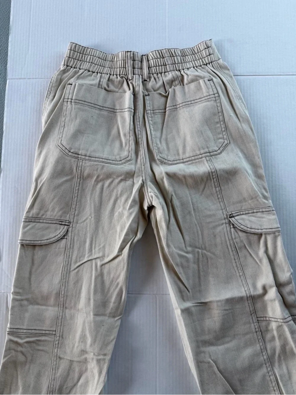 RSQ Women's Light Beige Cargo Jeans with Flap Pockets